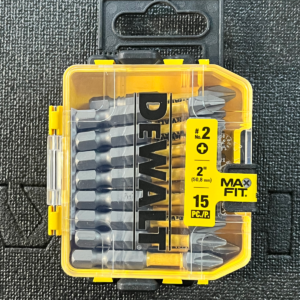 MAXFIT 2 in. #2 Philips Bit (15-Piece) with Small Bulk Storage