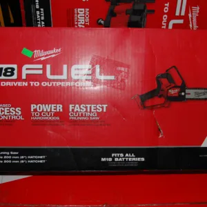 M18 FUEL 18-Volt Lithium-Ion Brushless Battery 8 in. HATCHET Pruning Saw (Tool-O