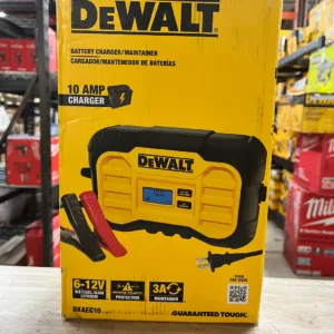 DEWALT Professional 10 Amp Battery Charger, Battery Maintainer, Battery Trickle